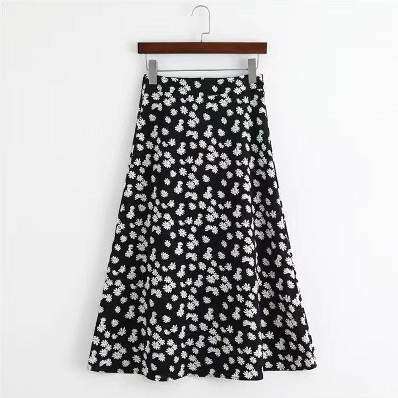 Women Skirts Spring Summer Casual A-line Long Skirts Elastic High Waist Slim Skirt Girls Loose Daisy-print Chiffon Skirt