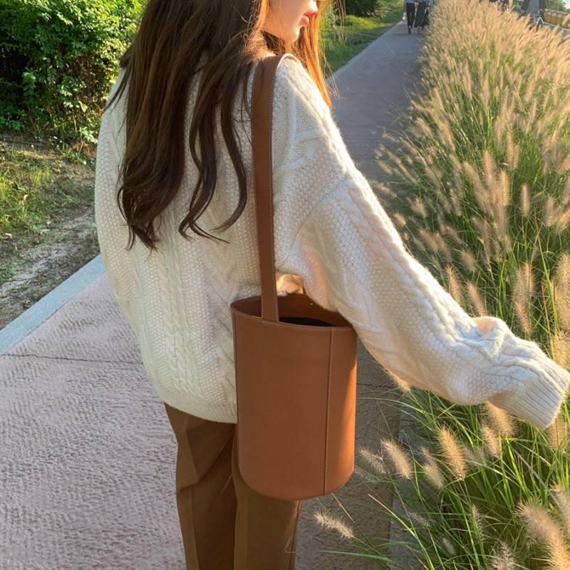 Thick Solid Color Twist Sweater Women's Winter Loose Round Neck Wild Knitted Jacket