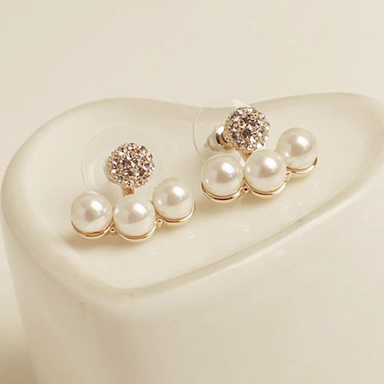 Fashion Popular Diamond Three Pearl Earrings Korean Version of The Ear Ear Ear Jewelry