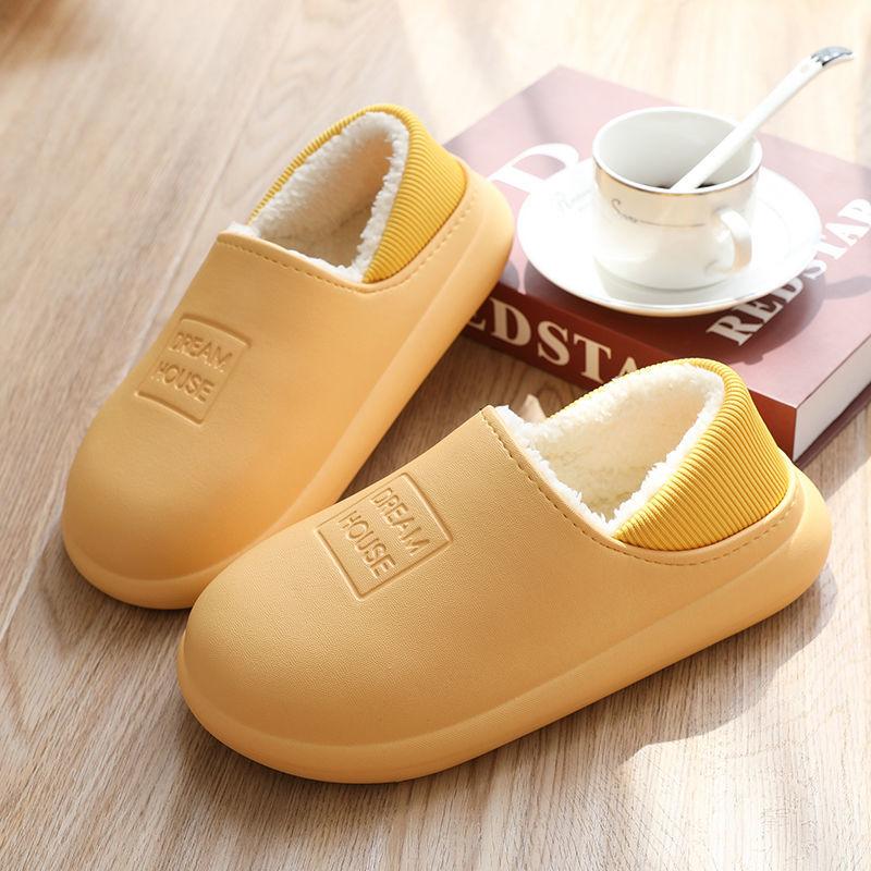 Women's Warm and Comfortable Flat Cotton Shoes In Winter Waterproof and Velvet Padded Non-slip Shoes