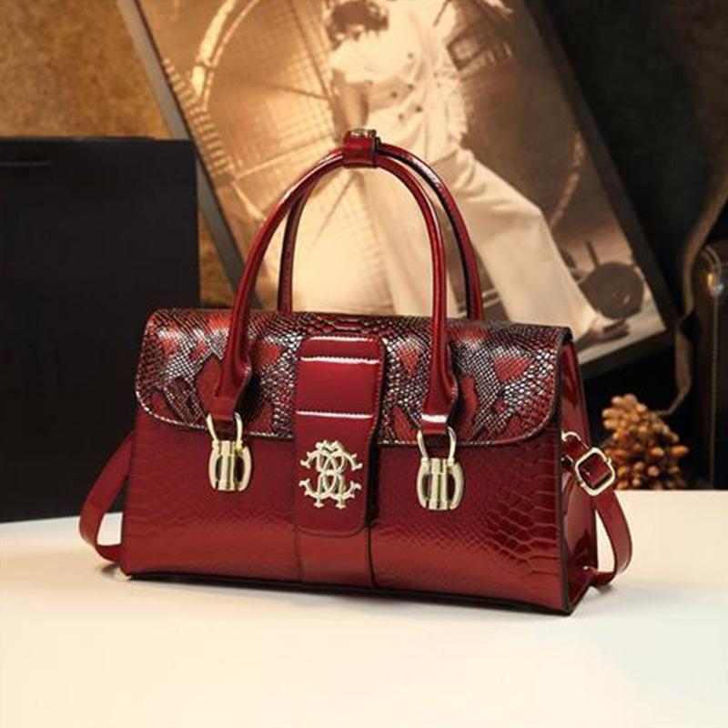 Atmospheric Crocodile Pattern Middle-aged Mother Bag Fashion Snake Pattern Leather Women's Bag Shoulder Messenger Handbag
