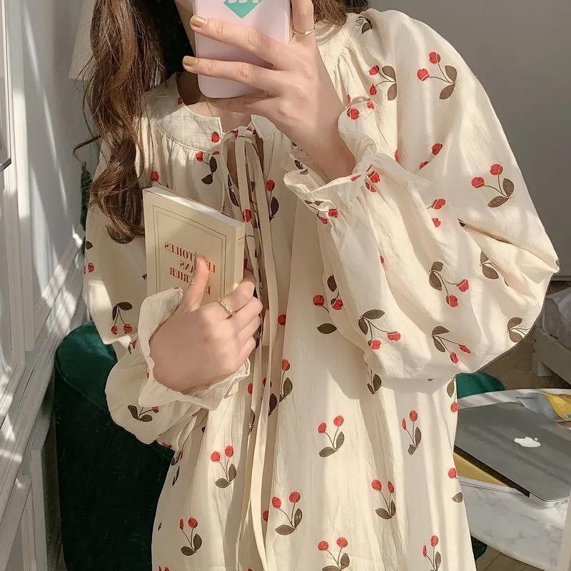 Women's Autumn Winter Pajamas Dress Long Cute Doll Collar Strawberry Printing Sweet Long Sleeve Nightdress Loose Comfortable Homewear