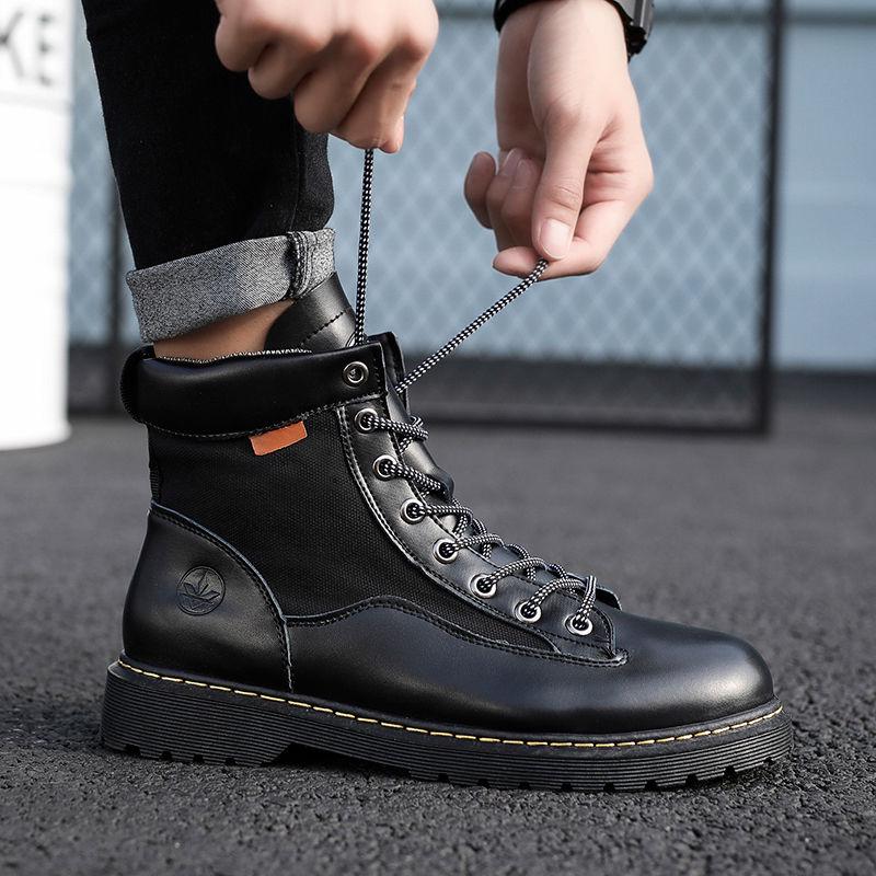 Men Boots Anti-Skidding Leather Shoes Men Autumn Winter Men Shoes Short Snow Boots Durable Outsole