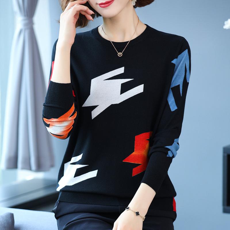 Autumn and Winter Ladies Printed Sweater Round Neck Long-sleeved Sweater High-end Western Style Bottoming Shirt