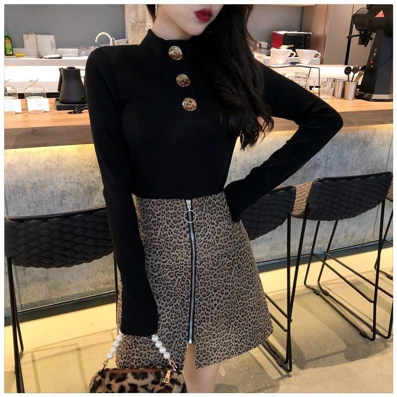 Fashion Sweater Women's Button Design Autumn and Winter Wild Slim Bottoming Sweater