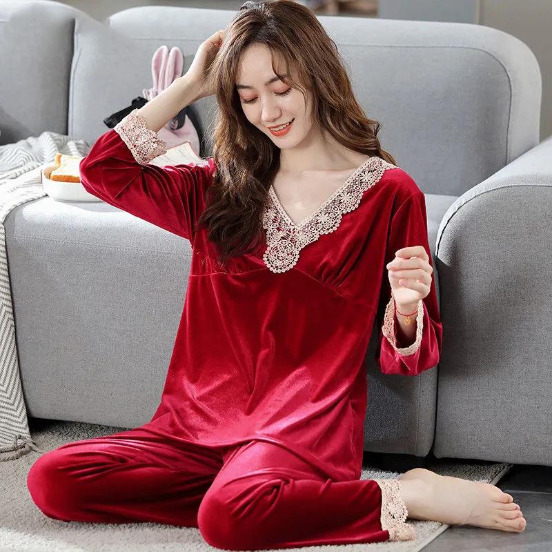 Women's Spring Autumn Long-sleeved Gold Velvet Pajamas Two-piece Set Sexy Lace V-neck Pyjamas Winter Thickened Warm Homewear Sleeping Robes Loungewear