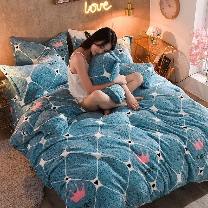 Bedding Soft Winter Thickening Four Pieces of Warm Velvet Flannel Four-piece Bedding Set