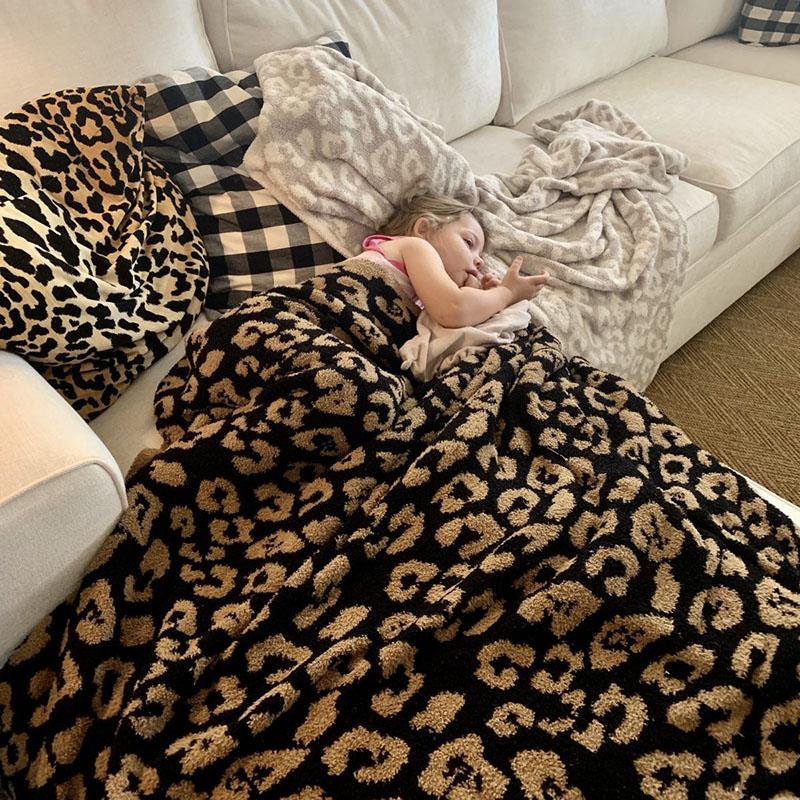 Woolen Blankets Children's Knitted Leopard Blankets Plus Fleece Throw Blankets for Kids Adult