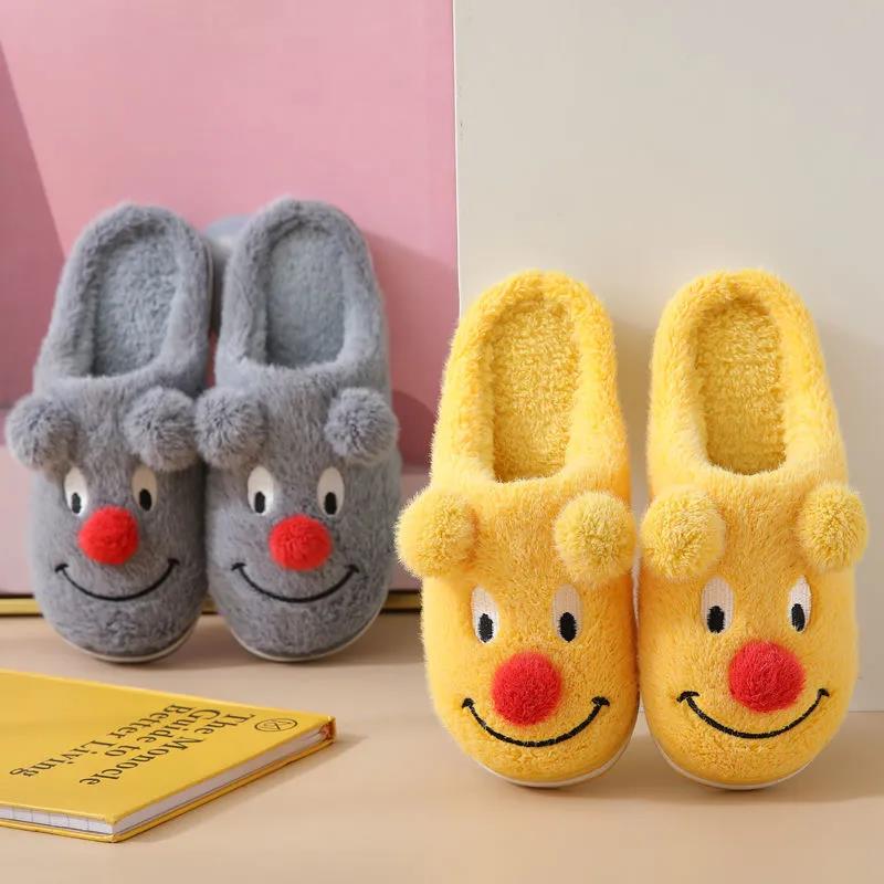 A Pair of Lovely Cotton Comfortable Flat Shoes Suitable for Autumn and Winter Home Design Full of Sense