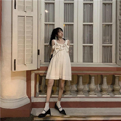 The Skirt Is Super Fairy and Thin Summer Bowknot Suspender Dress Lace Princess Dress