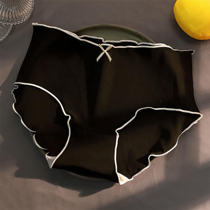 3 Pairs of Women's Ice Silk Panties Frosty Style Girl Student Mid-waist Japanese Antibacterial Briefs Summer Sexy Ultra-thin Briefs