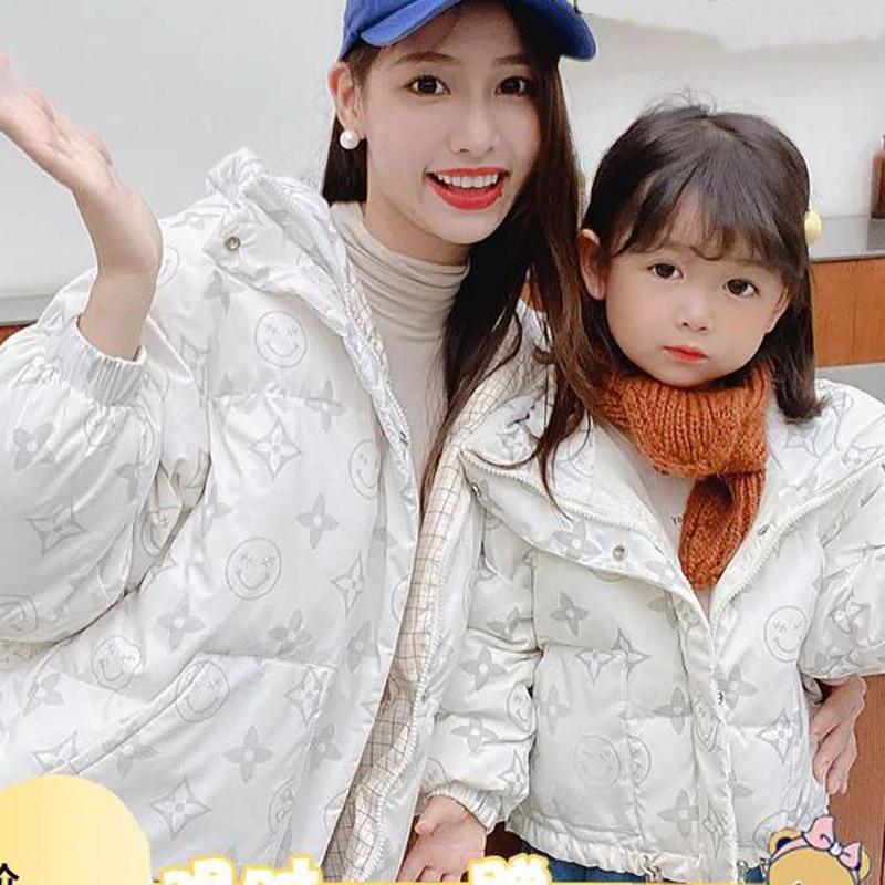 Children's Down Jacket Parent-child Wear Luminous White Duck Down Boys and Girls Jackets Small Medium and Large Children's Cotton Clothing