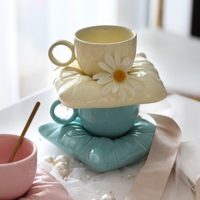 Pillow Coffee Mug Tiffany Cup with Saucer Summer Breakfast Milk Cup Dish Set Ceramic Afternoon Tea Cup Gift for Friends