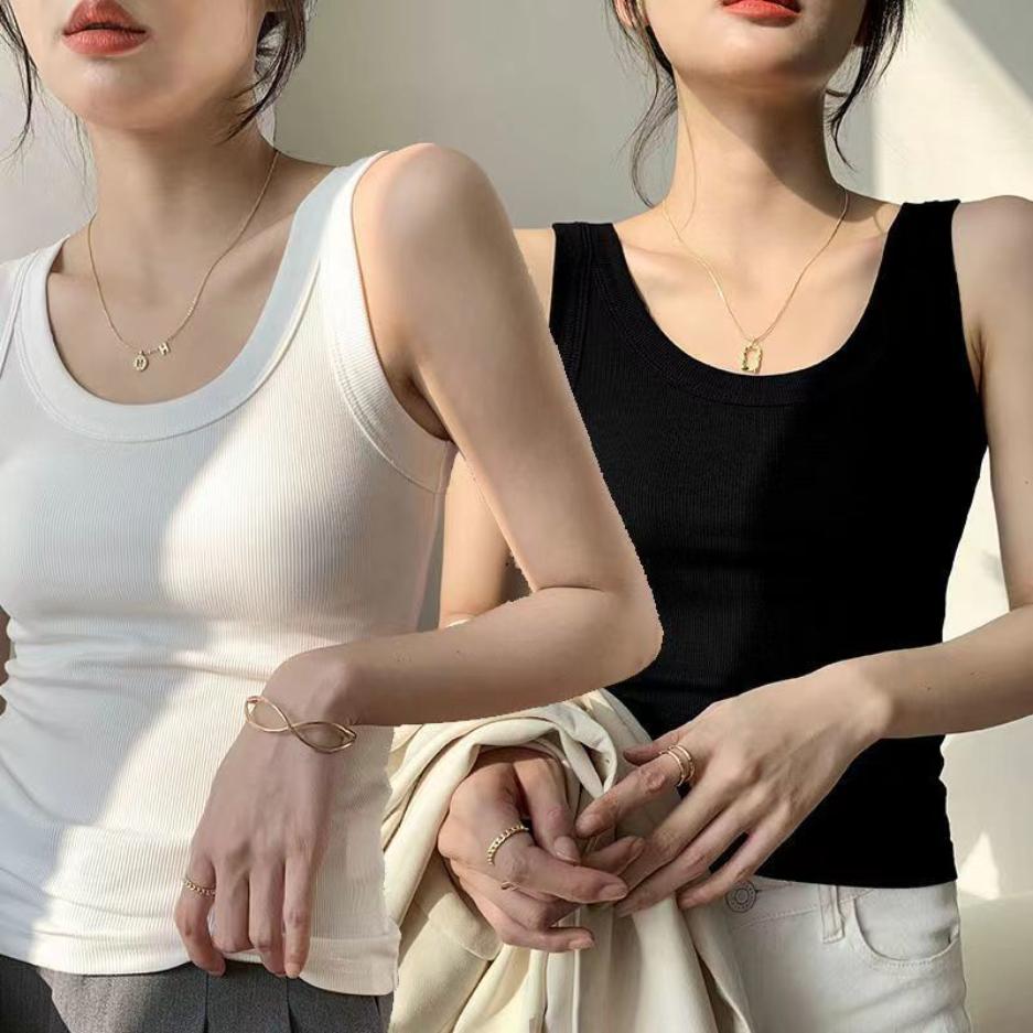 Women's Cotton Suspender Vest Is Light Proof, Built Inside and Covered Outside. It's Summer Coat