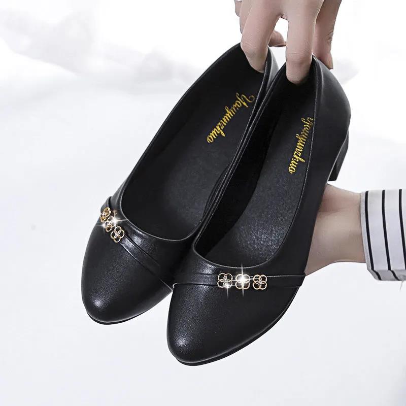Ladies Moccasins Casual Shoes Flats Slip-On Comfort Flats Loafers Belt Buckle Decorations