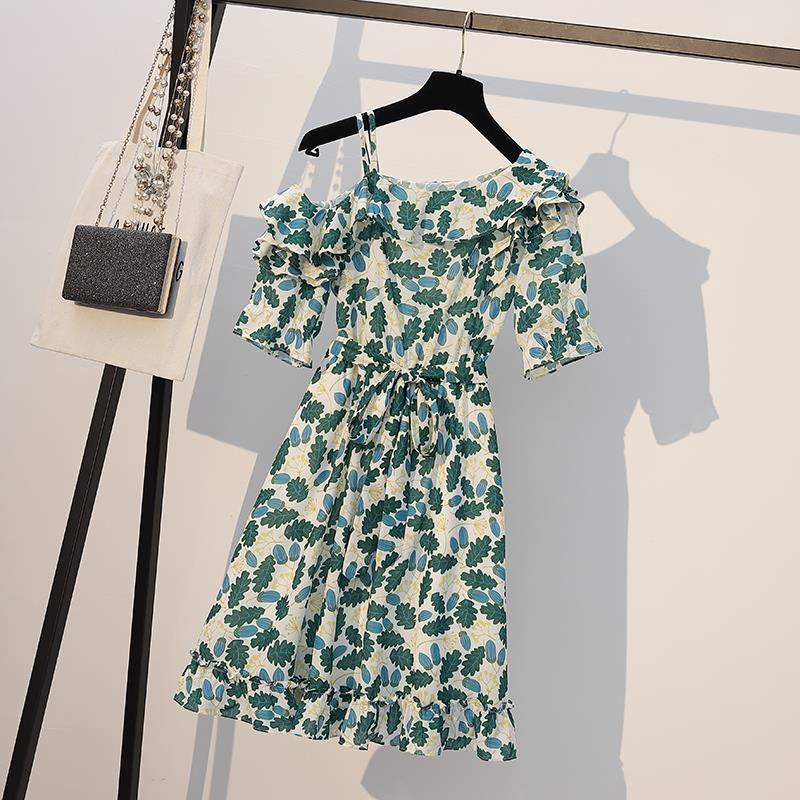 Plus Size Dress Women Boho Beach Floral Dress Summer Oblique Off-shoulder Ruffled Dress Mid-length