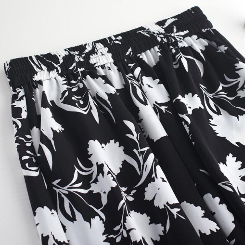 Women's Summer Thin Ice Silk Bloomers Printed Cropped Trousers Women's Loose and Thin High-waisted Harem Pants