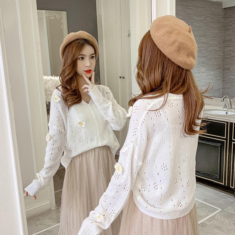 Spring  Autumn Flowers Knitted Cardigan Women's Loose Fashion Casual Long Sleeve V-neck Sweater Jacket