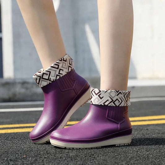 Fashion Plus Velvet Cotton Shoes Women's Waterproof and Warm Short Boots Non-slip Deodorant Flat Shoes