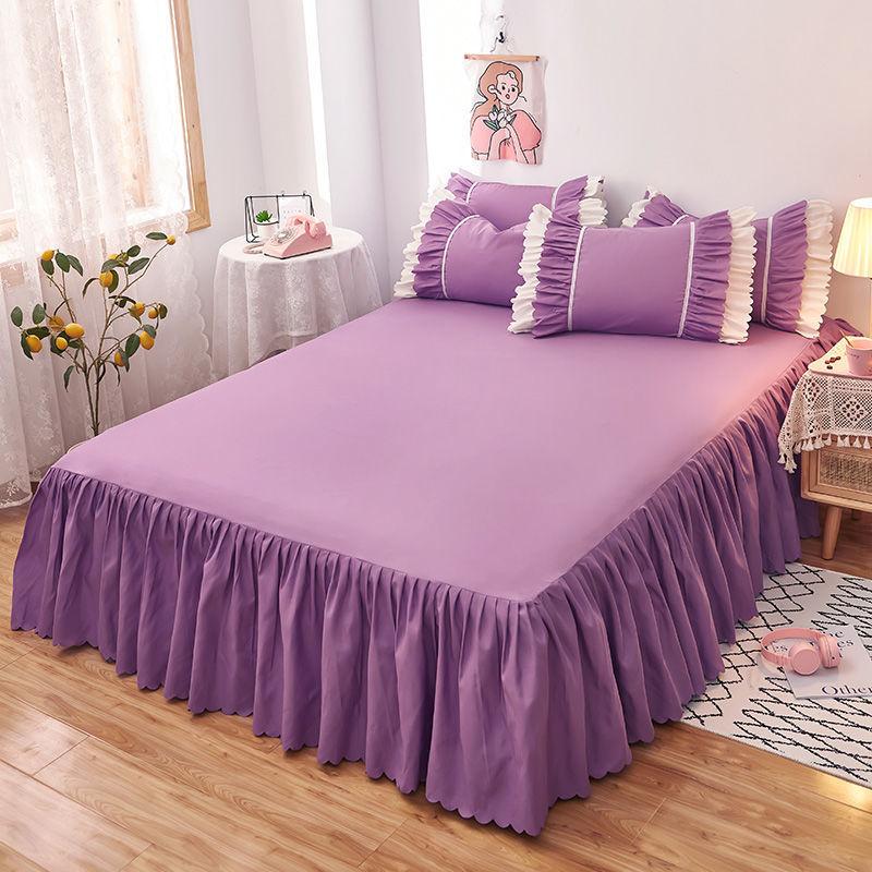Skin-friendly Bed Skirt Three-piece Bedding Bed Skirt-style Bedspread Sheets Non-slip and Dust-proof Bed Sheet Protective Cover