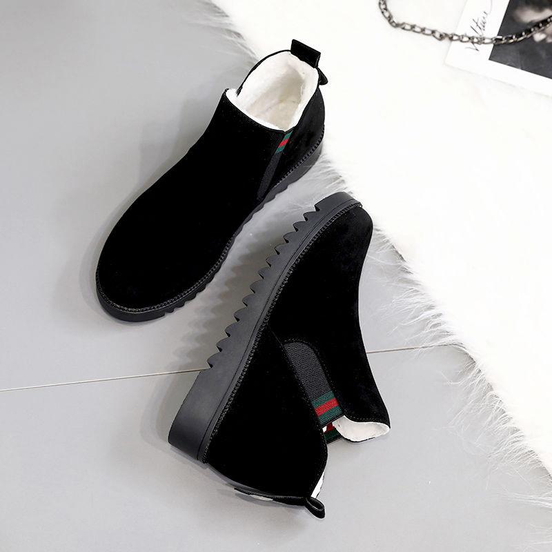 Winter Plus Velvet Warm Short Boots Ladies Short Cotton Boots Martin Boots Thick-soled Cotton Shoes