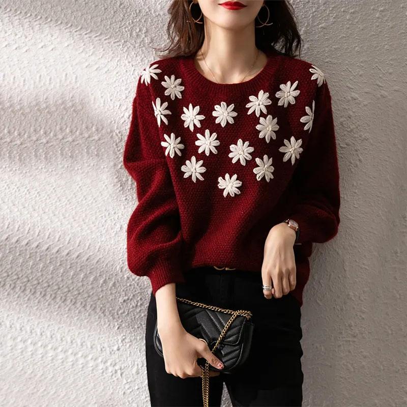 Sweater Women's Plate Flower Round Neck Pullover Knitwear Korean Loose Solid Color Ladies Style Trending Sweater Autumn Winter