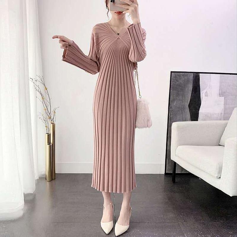 Autumn and Winter Long Knitted Dress Slim Fashion V-neck Sweater Dress Solid Color Women's Pleated Dress