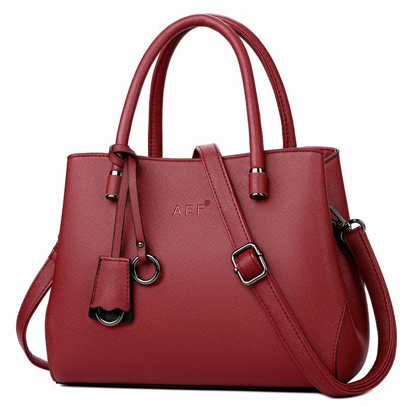 Real Cowhide Handbags Women's Trend Middle-aged Large-capacity Messenger All-match Niche Package