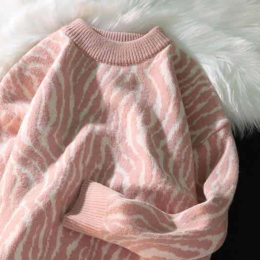 Warm and Comfortable Sweater Men and Women Fall and Winter Loose Pullover Round Neck Sweater
