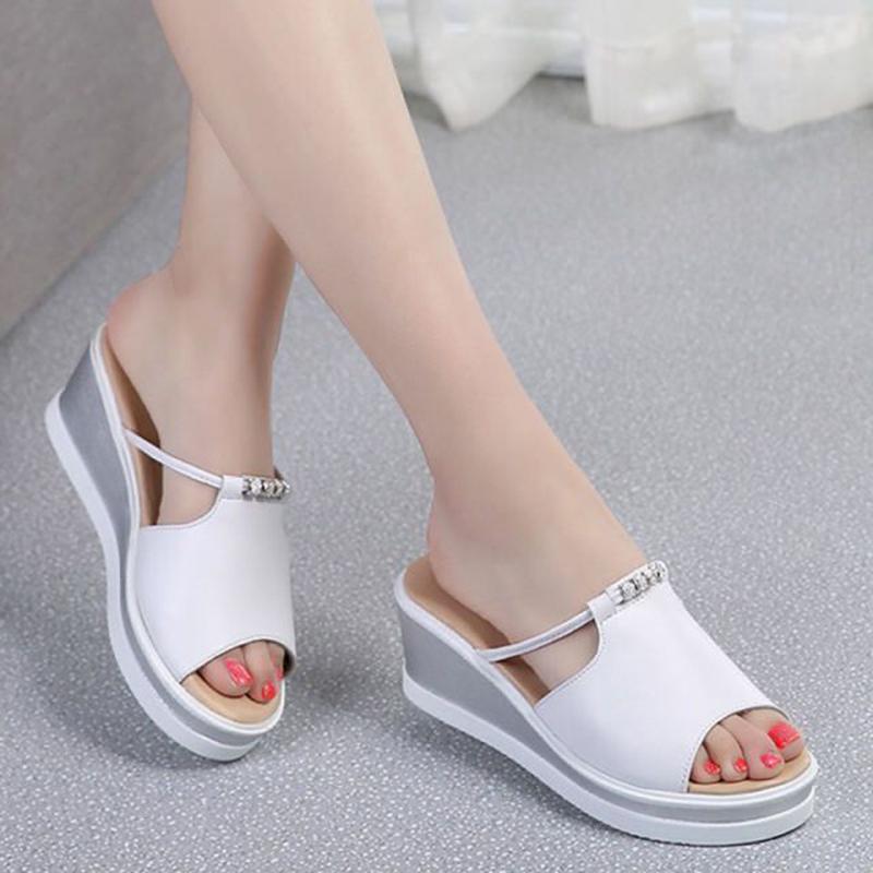 Leather Wedge Sandals Women's Wear Thick-soled Sandals Go Out Non-slip Slip-on Slippers Thick-heeled Women's Shoes with Diamond Decoration