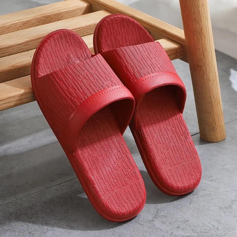 Men's and Women's Thick-soled Slippers Simple Couple Flip-flops Summer Outdoor Wear Home Indoor Super Soft Non-slip Bath Sandals and Slippers