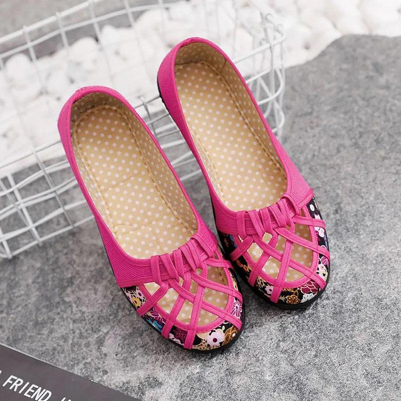 Summer Old Beijing Cloth Shoes Women's Net Shoes Single Shoes Hollow Non-slip Soft Bottom Middle-aged and Elderly Mother Shoes Pedal Sandals Women