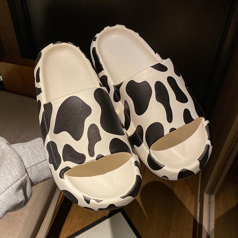 Couple Stepping on Shit Feeling EVA Slippers Female Indoor and Outdoor Wear Household Bathroom Bath Non-slip Deodorant Thick Bottom Sandals Male