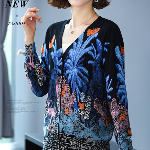 Women's Butterfly Print Cardigan Autumn and Winter Retro Loose Wool Sweater Plus Size Short Cardigan Sweater