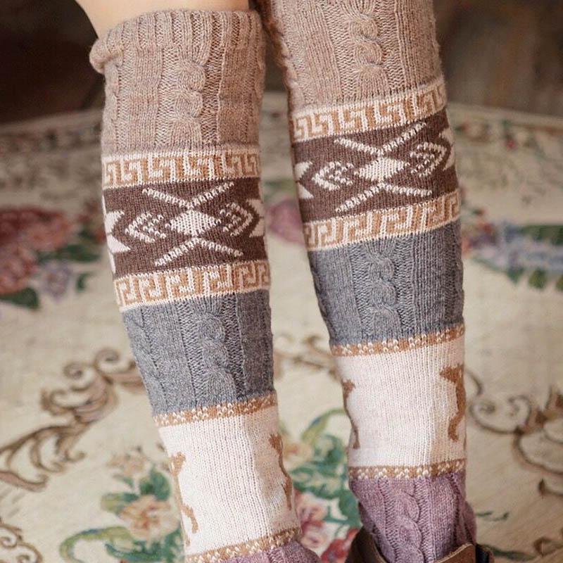 British Wind Torsion Paradise Deer Snowflake Socks Set Female Autumn and Winter Piles Bunch of Korean Version of The Legs Wearing Stovepipe