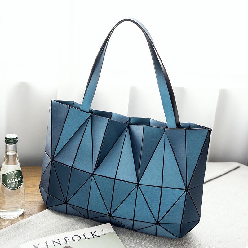 Luxury Geometric Rhombic Female Handbag Fashion Luminous Folding Designer Shoulder Bags for Women