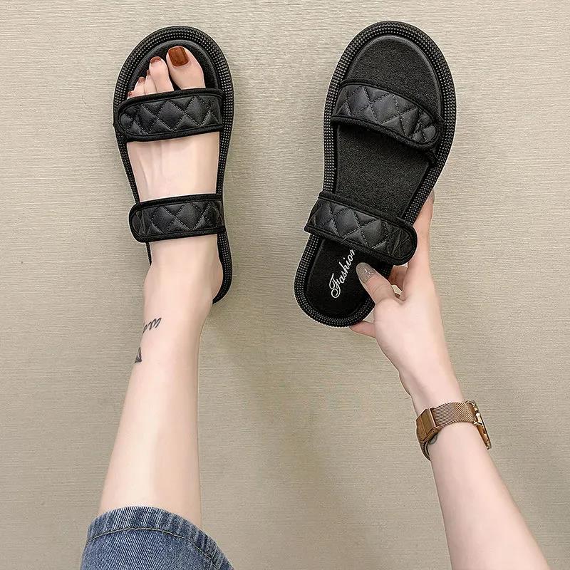 Slippers Women's Summer Wear Fashion Seaside Beach Non-slip Outdoor Sandals and Slippers All-ma