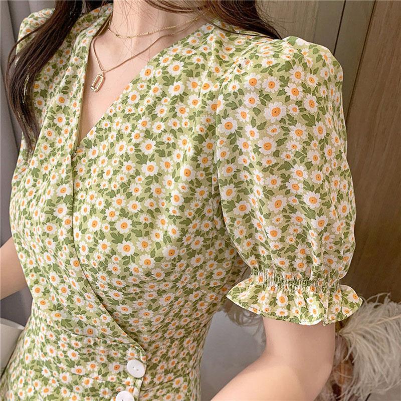 Women's Summer Floral Dress V-neck Slim Puff Sleeve Skirt