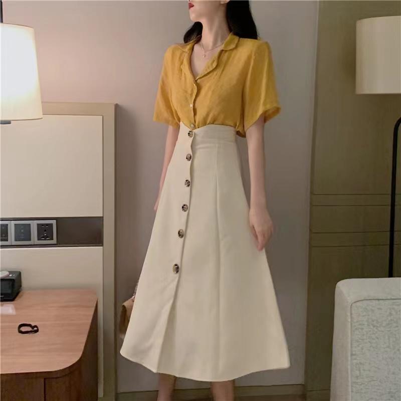 Summer Retro Goddess Skirt Two-piece Set V-neck Cotton Linen Short-sleeved Shirt High Waist Button Flower Edge A-line Skirt Suit