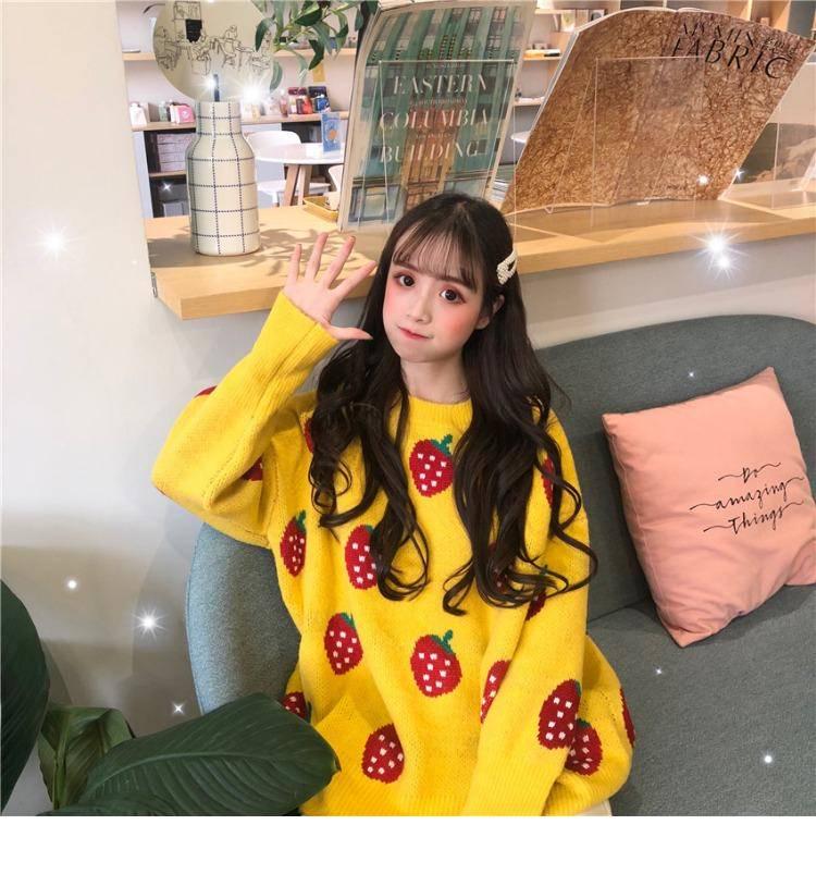 Women's Strawberry Loose O-Neck Pullover Sweater Cute Thick Warm