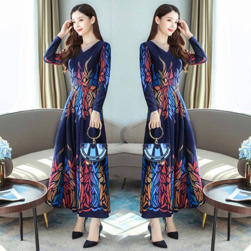 Women's Printed Long Retro Dress V-neck Waist Was Thin Over The Knee Long Skirt