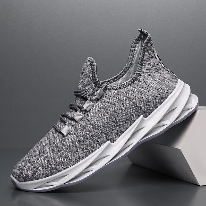 Men's Low Top Sneakers Men's Casual Shoes Trendy All-match Running Shoes Clearance Booth