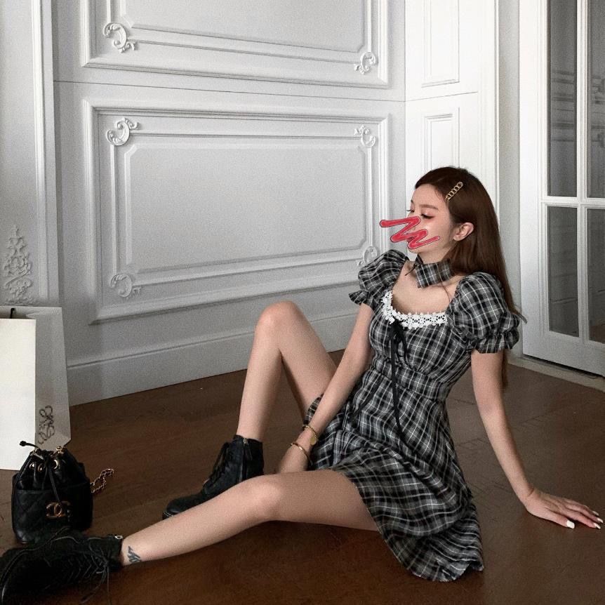 Female Summer Simple Irregular Bubble Sleeve Waist Show Thin Sweet Gentle Mid Waist Plaid Dress