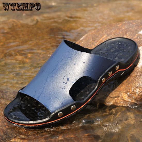 Pair of Shoes Men Hand-stitched Outdoor Closed Toe Leather Sandals Summer Beach Slippers