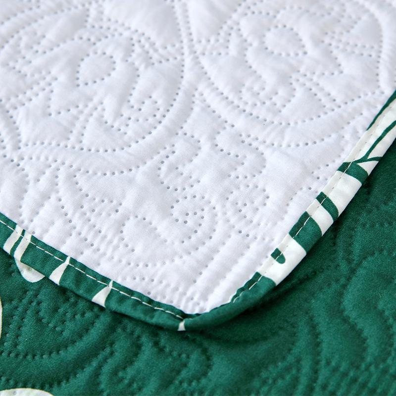 Grey Green Color Leaves Print Sofa Slipcover Anti-Slip Removable Washable Sofa Cover Furniture Protector Pet Mats