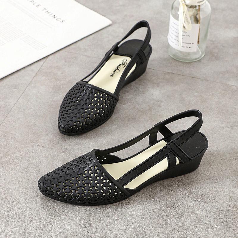 Fashion Sandals Female Summer Hollow Slope with Breathable Soft Bottom Plastic Sandals Travel Non-slip All-match Fairy Shoes