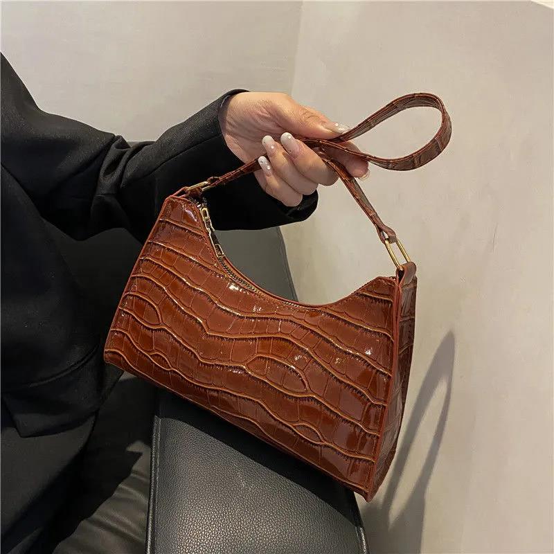 Exquisite Shopping Bag Niche Underarm Bag Women Retro Casual Women's Shoulder Bag Crocodile Grain Leather Solid Color Women's Chain Handbag