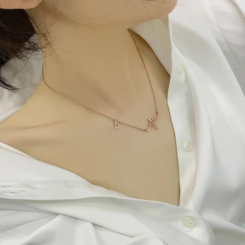 ECG Necklace Titanium Steel Clavicle Chain Pendant Necklace Send Friend Jewelry Personalized Ornaments Chain Necklaces Rose Gold  Choker