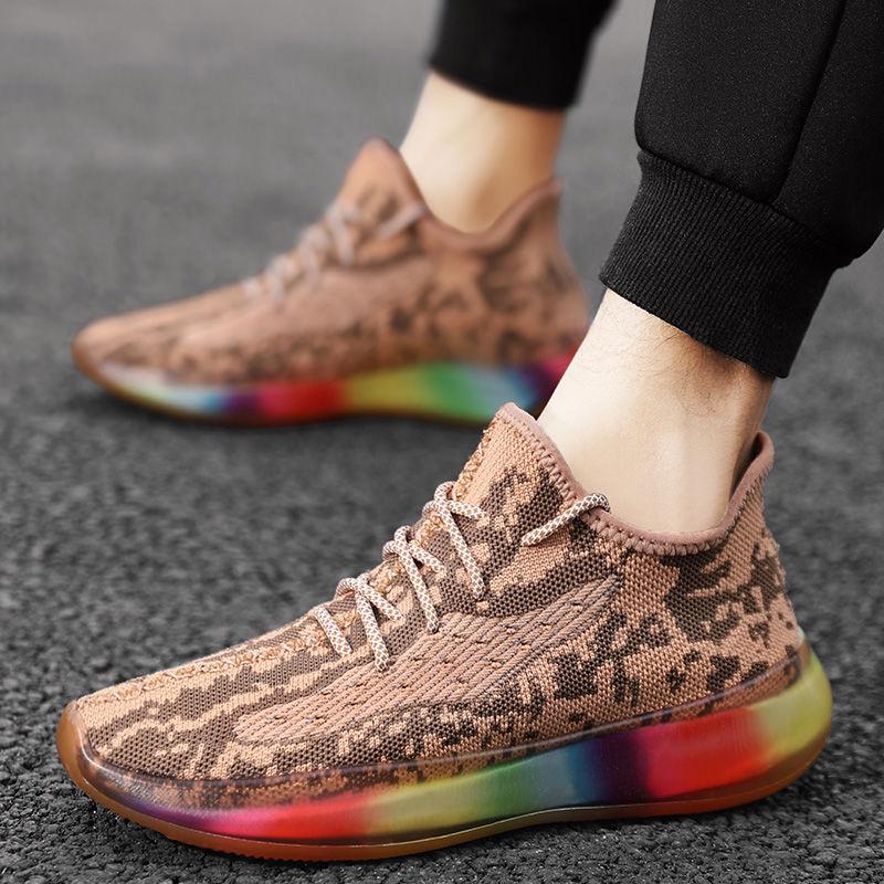 Summer breathable flat bottom leisure light and comfortable Knitted upper sneakers deodorant