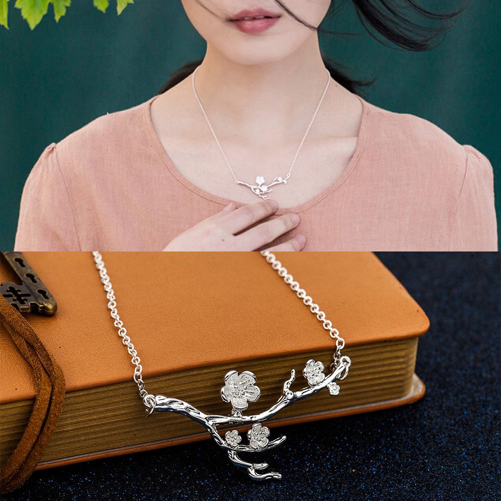 Fashion Ethnic Style Necklace Plum Blossom Branch Necklace Clavicle Chain Flower Ornament
